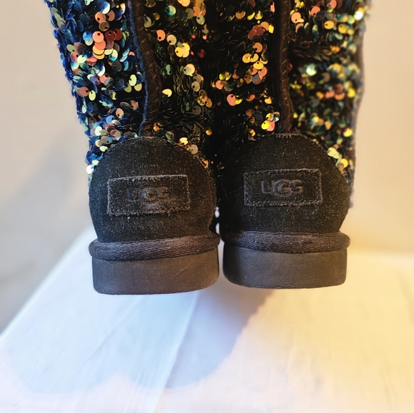 UGG boots - Picture 8 of 11